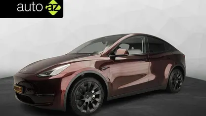 Rood Gebruikt 2024 Tesla Model Y Long Range AWD SUV | € 39.900 (Eerlijke prijs)