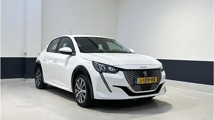 Occasion 2020 Peugeot e-208 Active Hatchback | € 13.949 (Eerlijke prijs)