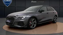 Grijs, metallic lak Gebruikt 2022 Audi A3 Sportback e-tron Competition Sedan | € 33.950 (Goede deal)
