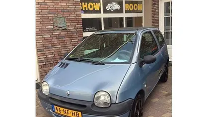 Occasion 2003 Renault Twingo Authentique Hatchback | € 1.499 (Eerlijke prijs)