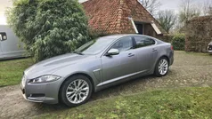 Grijs, metallic lak Gebruikt 2012 Jaguar XF Sedan | € 9.950 (Eerlijke prijs)