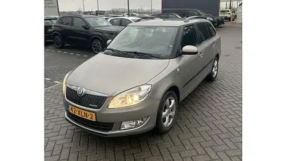 Occasion 2012 Skoda Fabia Stationwagen | € 2.250 (Goede deal)