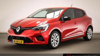 Occasion Renault Clio V SE 67 PK (49 kW) 2021 Rood Hatchback