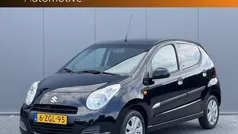 Zwart, metallic lak Gebruikt 2015 Suzuki Alto Hatchback | € 2.750 (Eerlijke prijs)