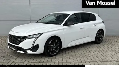 Wit Gebruikt 2022 Peugeot 308 Allure Hatchback | € 24.340 (Eerlijke prijs)
