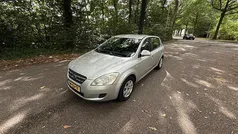 Grijs Gebruikt 2007 Kia Ceed Hatchback | € 2.950 (Eerlijke prijs)