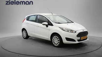 Occasion 2015 Ford Fiesta Style Hatchback | € 5.345 (Eerlijke prijs)