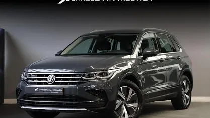 Gebruikt 2021 VW Tiguan Elegance SUV | € 29.745 (Eerlijke prijs)
