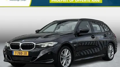 Occasion 2023 BMW 320e Basis Stationwagen | € 32.900 (Eerlijke prijs)