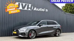Grijs Gebruikt 2022 Audi A3 Sportback e-tron Competition Sedan | € 28.850 (Super prijs)