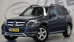 Grijs, metallic lak Gebruikt 2015 Mercedes GLK200 SUV | € 22.950