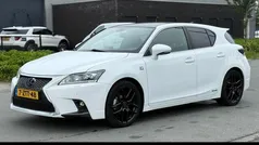 Wit Gebruikt 2015 Lexus CT200h Sport Line Hatchback | € 7.950 (Eerlijke prijs)