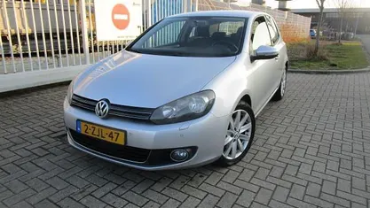 Grijs Occasion 2009 VW Golf VI Trendline Hatchback | € 2.450 (Goede deal)