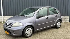 Paars Gebruikt 2006 Citroën C3 Hatchback | € 1.950 (Eerlijke prijs)