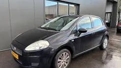 Gebruikt 2009 Fiat Grande Punto Lusso Hatchback | € 2.995 (Eerlijke prijs)