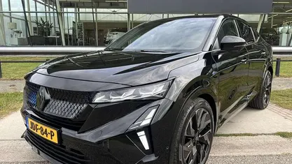 Occasion 2024 Renault Rafale Esprit Alpine SUV | € 43.950 (Eerlijke prijs)
