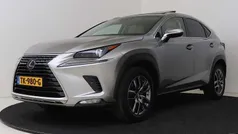 Grijs Gebruikt 2018 Lexus NX300h Luxury Line SUV | € 30.950 (Eerlijke prijs)