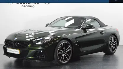 Groen Gebruikt 2024 BMW Z4 Executive Cabriolet | € 51.900 (Eerlijke prijs)