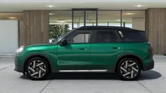 Groen Nieuw 2025 Mini Countryman Favoured SUV | € 52.257 (Eerlijke prijs)