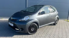 Grijs Gebruikt 2012 Toyota Aygo Hatchback | € 4.999 (Eerlijke prijs)