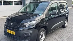Gebruikt 2019 Peugeot Partner Premium MPV | € 7.750 (Super prijs)