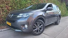 Grijs, metallic lak Gebruikt 2014 Toyota RAV4 Business Edition SUV | € 10.500 (Eerlijke prijs)