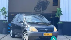 Zwart Gebruikt 2000 Toyota Yaris Hatchback | € 1.000 (Goede deal)