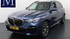 Blauw Gebruikt 2022 BMW X5 Executive SUV | € 60.877 (Super prijs)