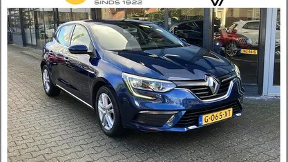 Blauw metallic Occasion 2020 Renault Mégane IV Zen Hatchback | € 13.950 (Eerlijke prijs)