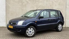 Gebruikt 2005 Ford Fusion Ghia MPV | € 2.750 (Eerlijke prijs)