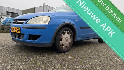 Occasion Opel Corsa Essentia 60 PK (44 kW) 2004 Hatchback