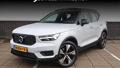 Gebruikt 2021 Volvo XC40 R-Design SUV | € 30.875 (Eerlijke prijs)