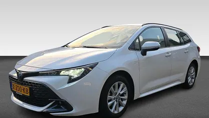 Gebruikt 2023 Toyota Corolla Active Stationwagen | € 25.930 (Eerlijke prijs)