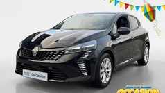 Gebruikt 2024 Renault Clio V Evolution Hatchback | € 18.735 (Eerlijke prijs)