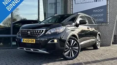 Zwart Gebruikt 2021 Peugeot 5008 MPV | € 18.250 (Goede deal)