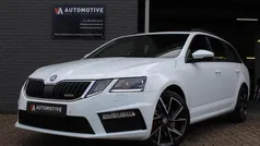 Wit Gebruikt 2018 Skoda Octavia RS Stationwagen | € 21.750 (Eerlijke prijs)