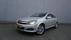 Grijs (metallic) Gebruikt 2008 Opel Astra GTC Sport Hatchback | € 3.450 (Eerlijke prijs)