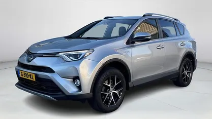 Gebruikt 2016 Toyota RAV4 Hybrid Style SUV | € 21.945 (Eerlijke prijs)