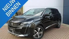 Zwart Gebruikt 2021 Peugeot 5008 Allure SUV | € 24.800 (Goede deal)