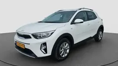 Wit Gebruikt 2021 Kia Stonic SUV | € 18.895 (Eerlijke prijs)