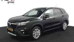 Zwart Gebruikt 2023 Suzuki SX4 S-Cross SUV | € 24.950 (Eerlijke prijs)