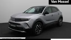 Grijs Gebruikt 2022 Opel Mokka-e Elegance SUV | € 20.900 (Eerlijke prijs)
