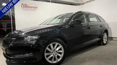 Zwart Gebruikt 2021 Skoda Superb Business Line Stationwagen | € 24.950 (Goede deal)