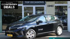 Gebruikt 2025 Renault Clio V Evolution Hatchback | € 23.695 (Eerlijke prijs)