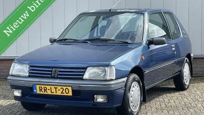 Gebruikt 1997 Peugeot 205 Hatchback | € 4.995 (Eerlijke prijs)