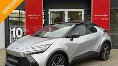 Gebruikt 2024 Toyota C-HR Edition SUV | € 39.900 (Eerlijke prijs)