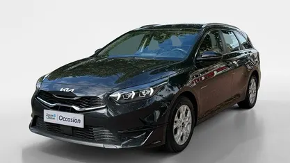 Gebruikt 2023 Kia Ceed Hatchback | € 20.415 (Eerlijke prijs)