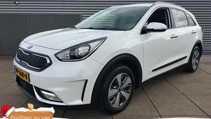 Gebruikt 2017 Kia Niro SUV | € 13.995 (Eerlijke prijs)