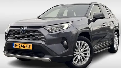 Grijs Gebruikt 2019 Toyota RAV4 Hybrid Edition SUV | € 28.925 (Goede deal)