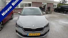 Grijs Gebruikt 2020 Skoda Scala Ambition Hatchback | € 12.950 (Eerlijke prijs)